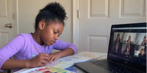 Kid attending a live online art class