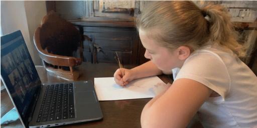 Kid attending a live online art class